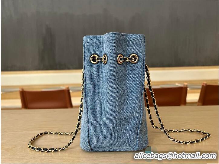Well Crafted Chanel MÉTIERS D'ART BUCKET BAG WITH CHAIN Washed Denim & Gold-Tone Metal AS5634 2026