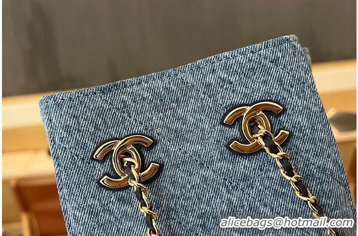 Well Crafted Chanel MÉTIERS D'ART BUCKET BAG WITH CHAIN Washed Denim & Gold-Tone Metal AS5634 2026