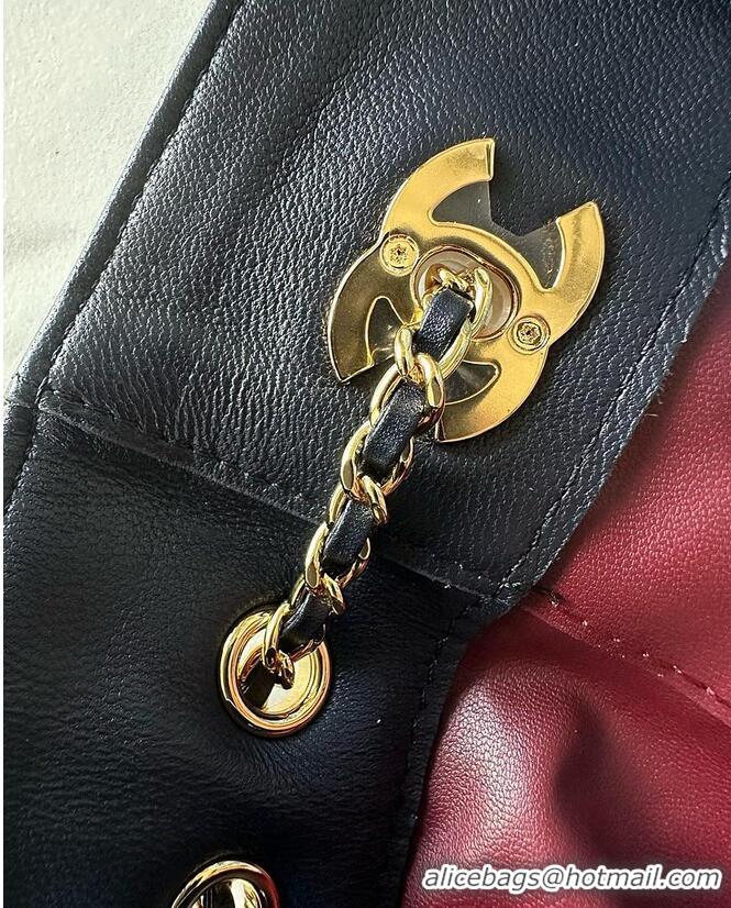 Well Crafted Chanel MÉTIERS D'ART BUCKET BAG WITH CHAIN Washed Denim & Gold-Tone Metal AS5634 2026