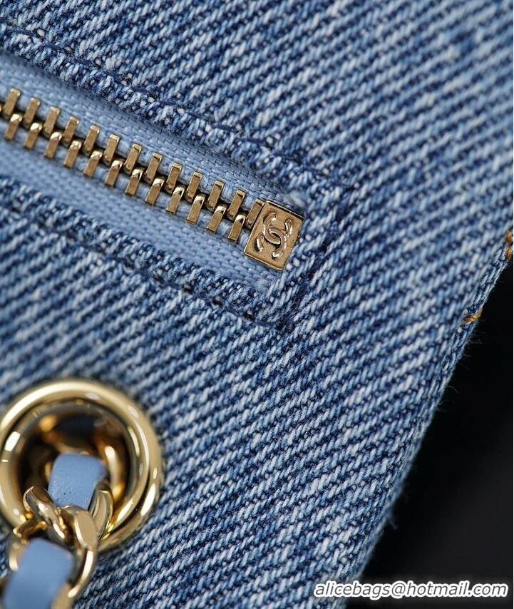 Famous Brand Chanel Maxi Flap bag Washed Denim & Gold-Tone Metal AS6231 2026