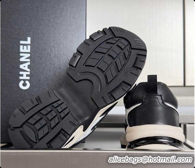 Most Popular Chanel Sneaker Black & White 6080803
