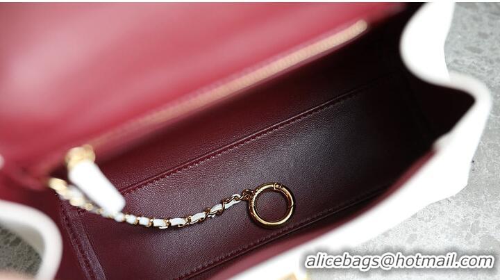 Best Product Chanel Hobo Handbag Lambskin & Gold-Tone Metal AS6242 White Fall-Winter 2026 Pre-Collection