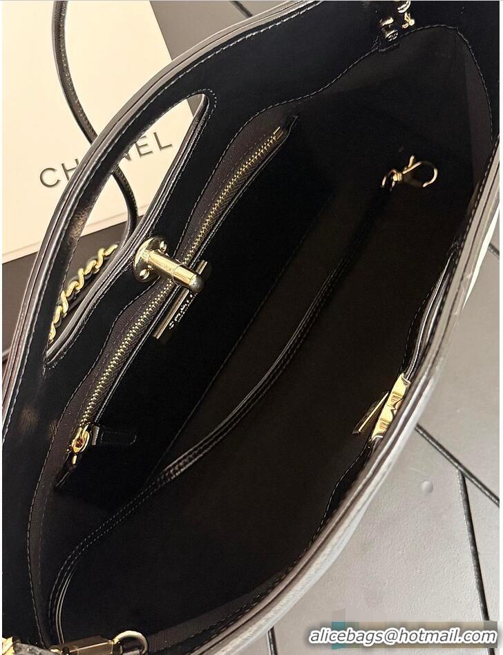 Luxury Cheap Chanel 31 Small Shopping Bag in Quilted Leather With Gold-Tone Metal AS6248 Black/White 2026