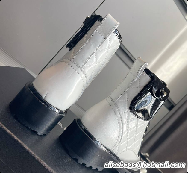 Duplicate Chanel Boots In White 6080811