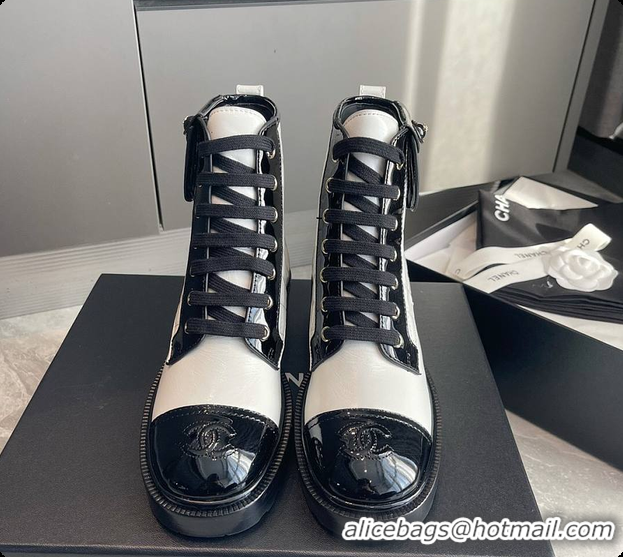 Duplicate Chanel Boots In White 6080811