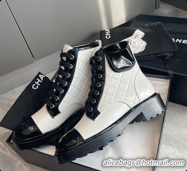 Duplicate Chanel Boots In White 6080811