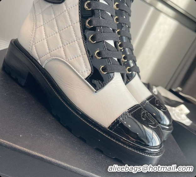 Duplicate Chanel Boots In White 6080811