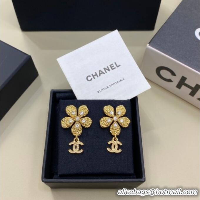 Buy Inexpensive Chanel Camellia Bloom Short Earrings 0108 Gold 2026