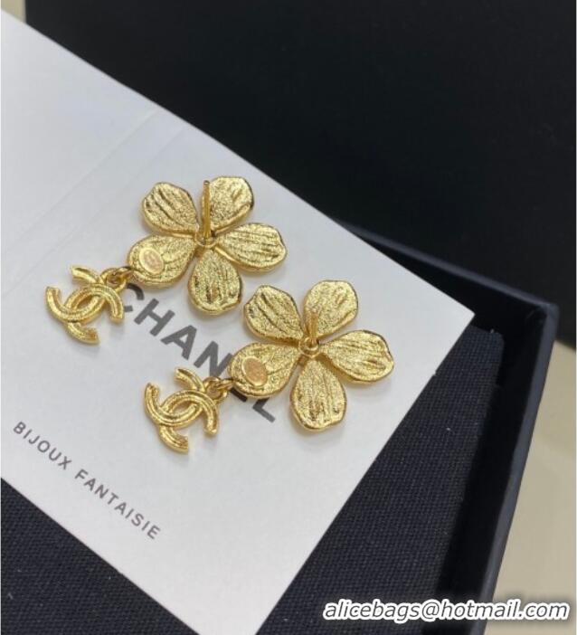 Buy Inexpensive Chanel Camellia Bloom Short Earrings 0108 Gold 2026