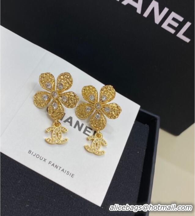 Buy Inexpensive Chanel Camellia Bloom Short Earrings 0108 Gold 2026
