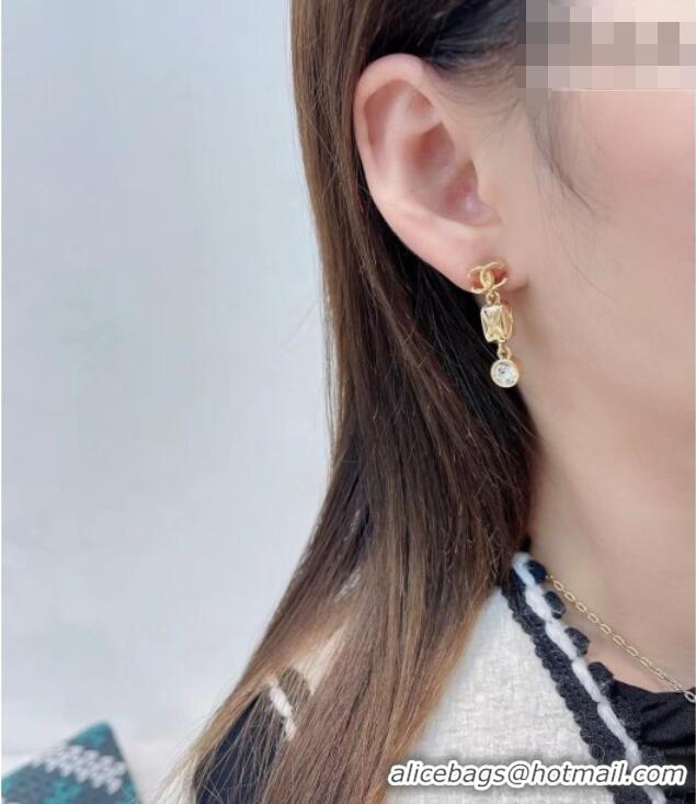 Buy Fashionable Chanel Short Earrings CH032021 Strass/Gold 2026