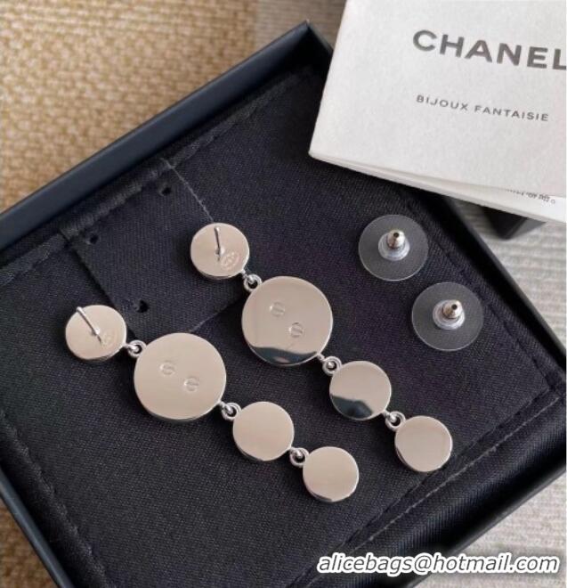 Modern Classic Chanel Silver Short Earrings CH032026 2026
