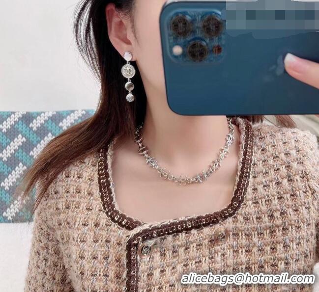 Modern Classic Chanel Silver Short Earrings CH032026 2026