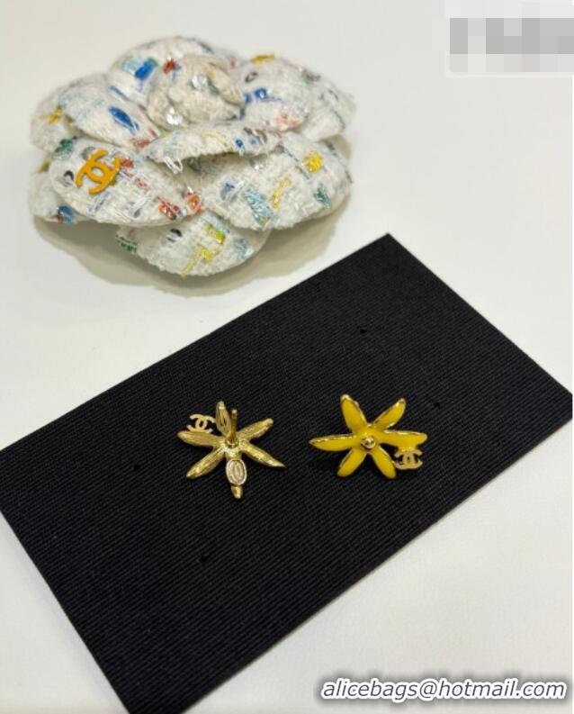 Modern Classic Chanel Bloom Studs Earrings CH032023 Yellow 2026