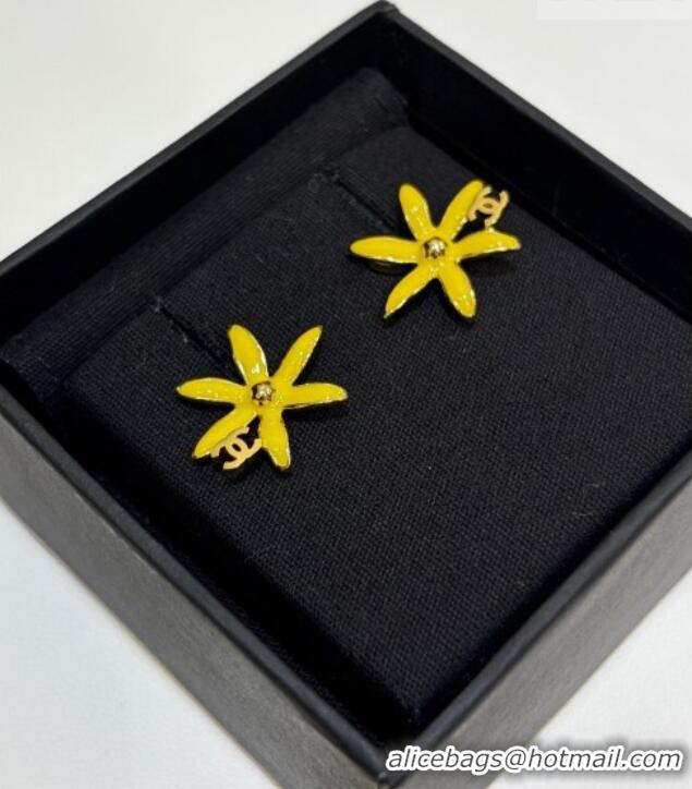 Modern Classic Chanel Bloom Studs Earrings CH032023 Yellow 2026