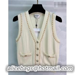 ​Shop Inexpensive Chanel Wool Vest with Chain CH032502 White 2026