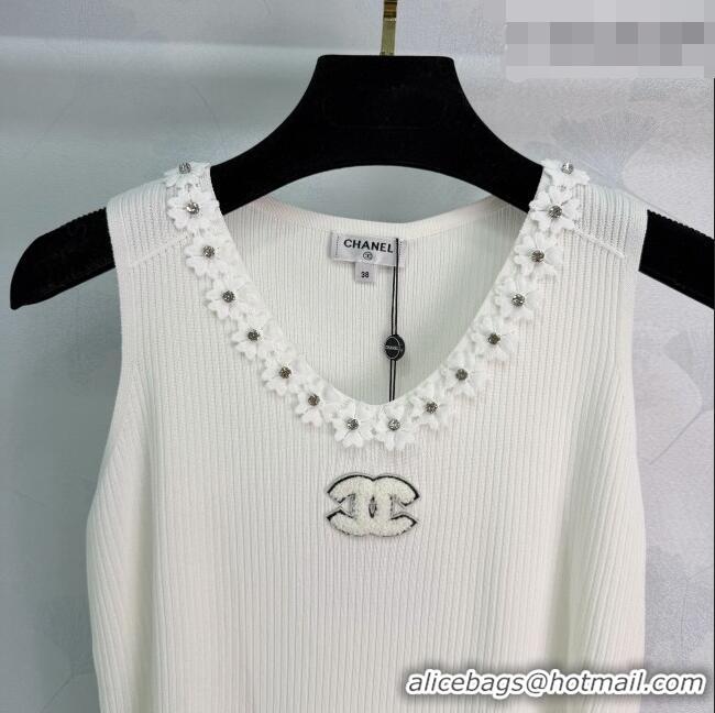 ​Free Shipping Promotional Chanel Knit Vest with Bloom CH032513 White 2026