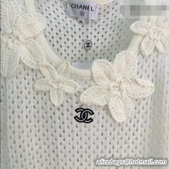 Best Price Chanel Wool Blend Knit Vest with Bloom CH042206 White 2026