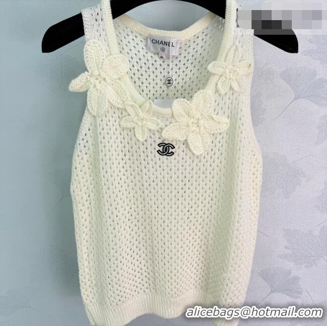 Best Price Chanel Wool Blend Knit Vest with Bloom CH042206 White 2026