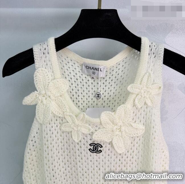 Best Price Chanel Wool Blend Knit Vest with Bloom CH042206 White 2026