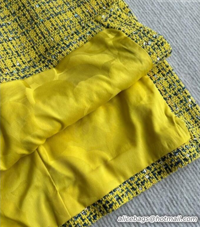 Buy Fashionable Chanel Tweed Skirt CH042222 Yellow 2026