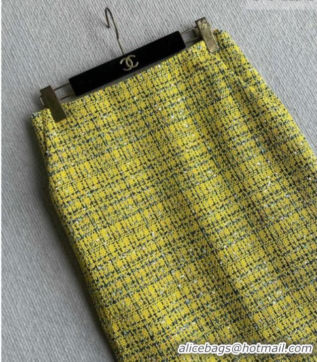 Buy Fashionable Chanel Tweed Skirt CH042222 Yellow 2026