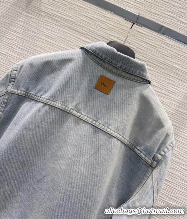 Famous Brand Dior Medaillon Cropped Jacket in Light Blue Cotton Denim D041417 2026