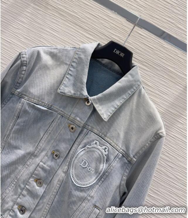 Famous Brand Dior Medaillon Cropped Jacket in Light Blue Cotton Denim D041417 2026