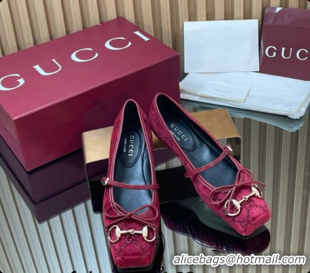 Purchase Gucci Crystal Velvet Horsebit Ballets Flat Red 2026 814321