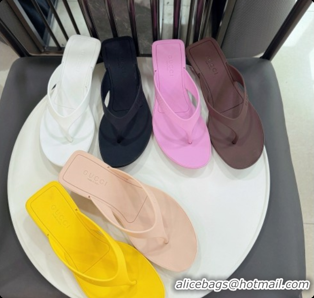 Luxury Gucci Rubber Vittoria Thong Sandals 6080761 Beige 2026