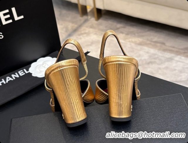 Best Price Chanel Gold Leather & Grosgrain Slingbacks Pump CH072713 2026