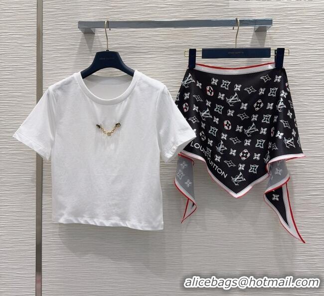 Buy Discount Louis Vuitton Cotton T-shirt with Scarf LV42107 White 2026