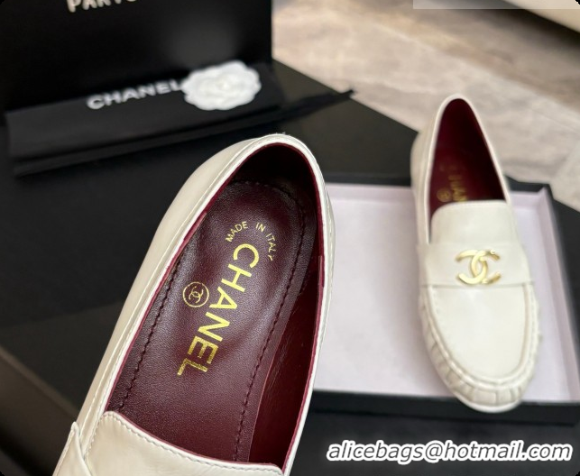 Perfect Chanel Shiny Lambskin Mocassins Loafers G47396 White 2026