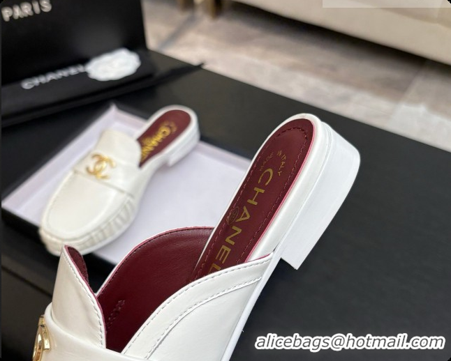 Hot Style Chanel Shiny Lambskin Mules CH072797 White 2026