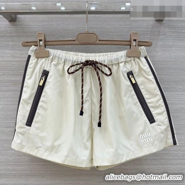Famous Brand Miu Miu Shorts MM042135 White 2026