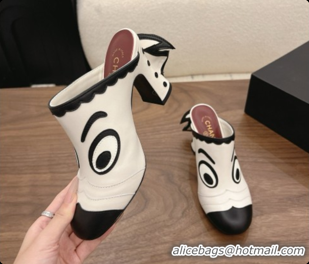 Duplicate Chanel Lambskin Mules G47327 White/Black 2026