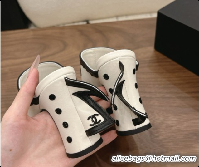 Duplicate Chanel Lambskin Mules G47327 White/Black 2026