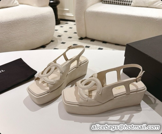 Sumptuous Chanel Suede Calfskin Sandals G47401 Beige 2026