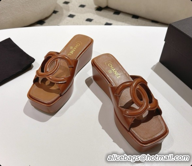 Good Looking Chanel Lambskin Slide Sandals G47401 Dark Brown 2026 