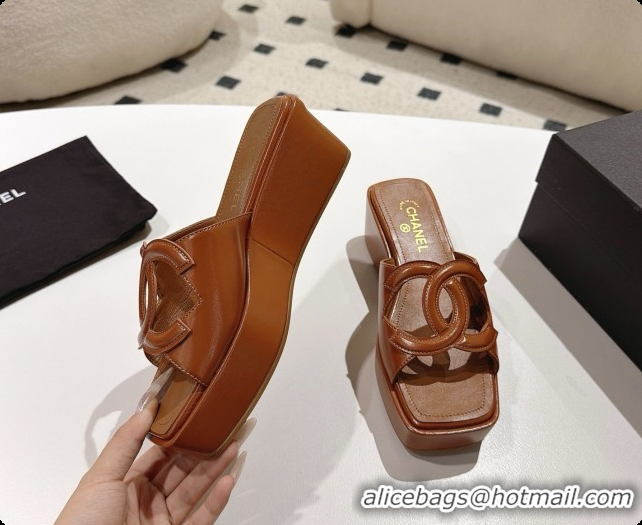 Good Looking Chanel Lambskin Slide Sandals G47401 Dark Brown 2026 