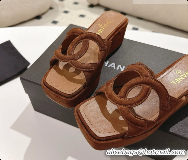 Shop Duplicate Chanel Suede Calfskin Slide Sandals G47401 Dark Brown 2026