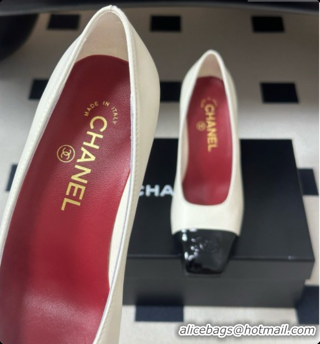 Top Design Chanel Lambskin & Patent Calfskin Pump CH081562 White 2026