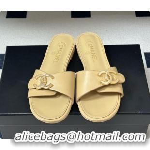Pretty Style Chanel Calfskin Mules G47558 Beige 2026