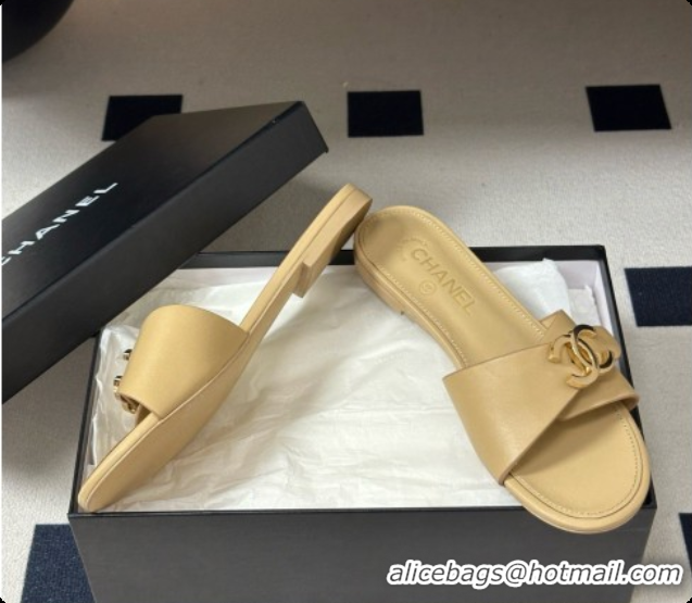 Pretty Style Chanel Calfskin Mules G47558 Beige 2026