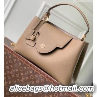 New Fashion Louis Vuitton LV Capucines Top Handle Bag in Taurillon leather M26259 Taupe 2026