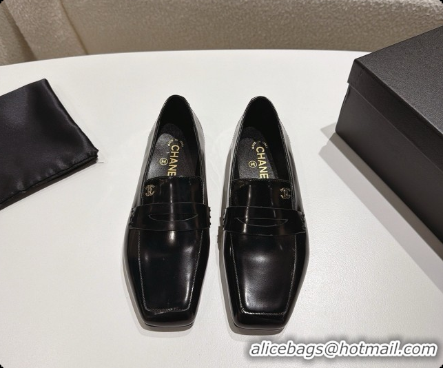 Purchase Chanel Shiny Calfskin Moccasins Loafers G47493 Black 2026