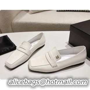 Charming Chanel Shiny Calfskin Moccasins Loafers G47493 White 2026