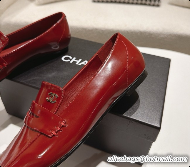 Shop Duplicate Chanel Shiny Calfskin Moccasins Loafers G47493 Burgundy 2026