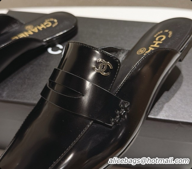 Perfect Chanel Shiny Calfskin Mules G47494 Black 2026