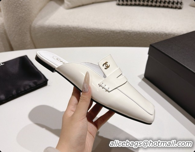 Pretty Style Chanel Shiny Calfskin Mules G47494 White 2026